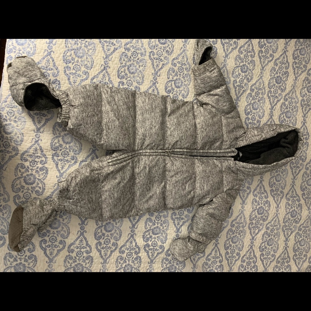 BabyGap Coat SIZE 0-6 Months